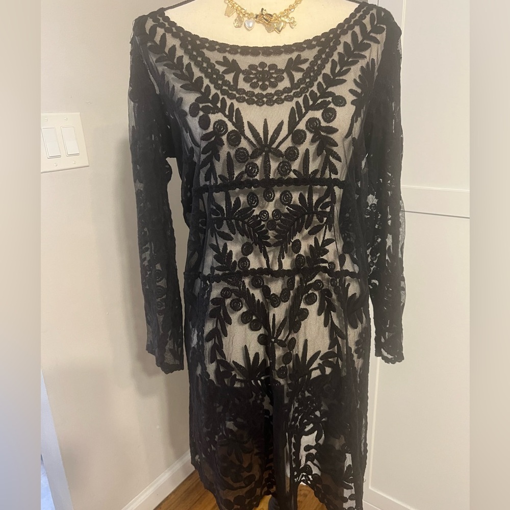 Sophisticated Black Long Sleeve Sheath Dress for Night Out